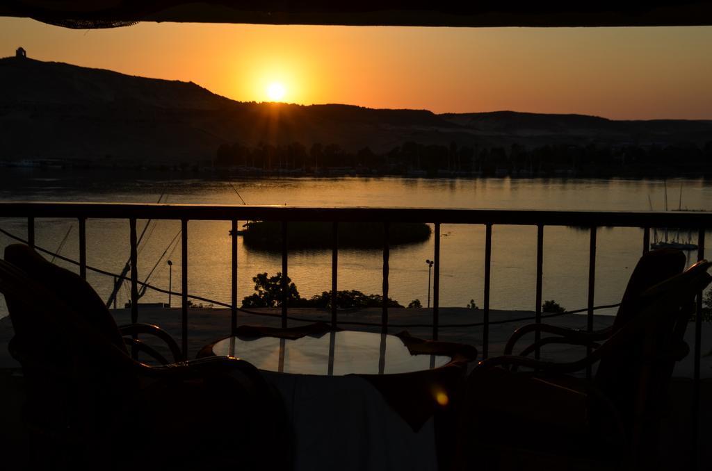 Marhaba Palace Hotel Aswan Exterior photo