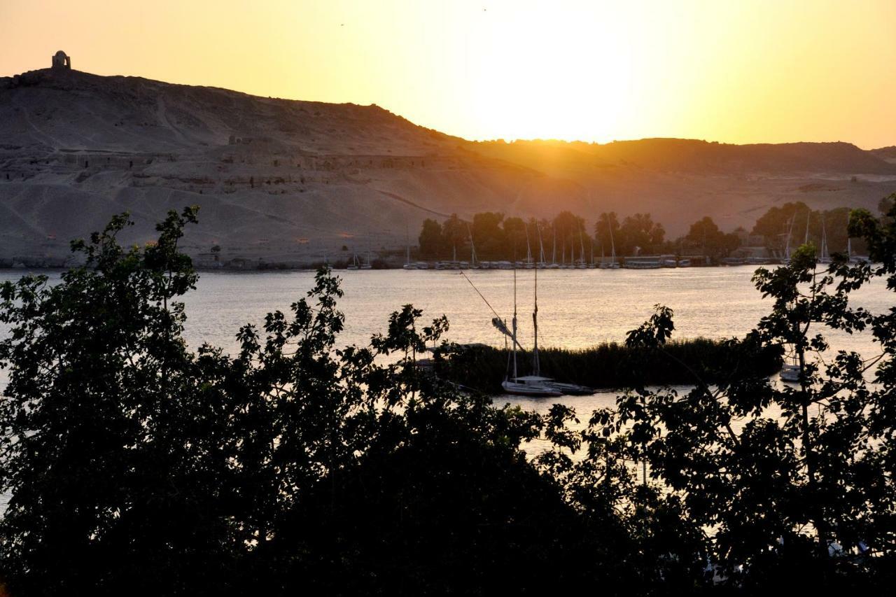 Marhaba Palace Hotel Aswan Exterior photo